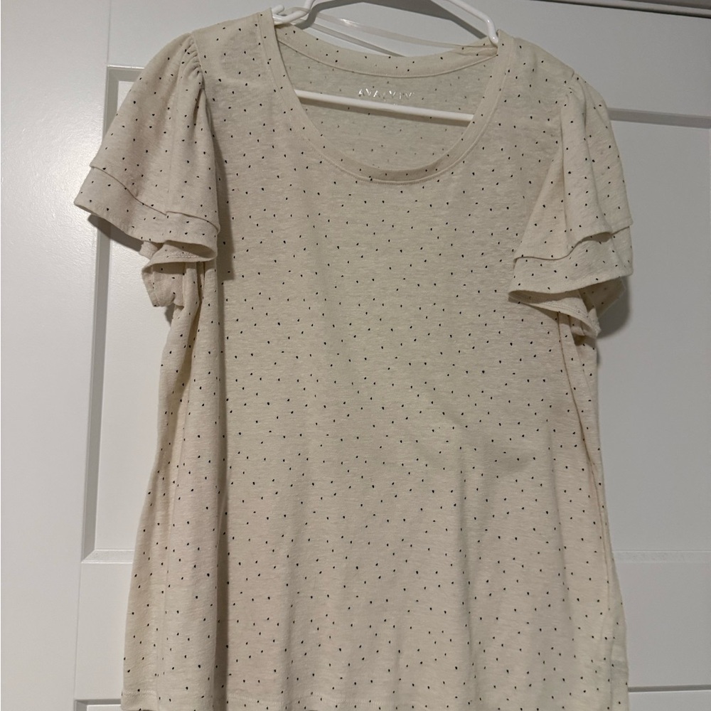 Ava & Viv Cream Dot Ruffle Sleeve Top